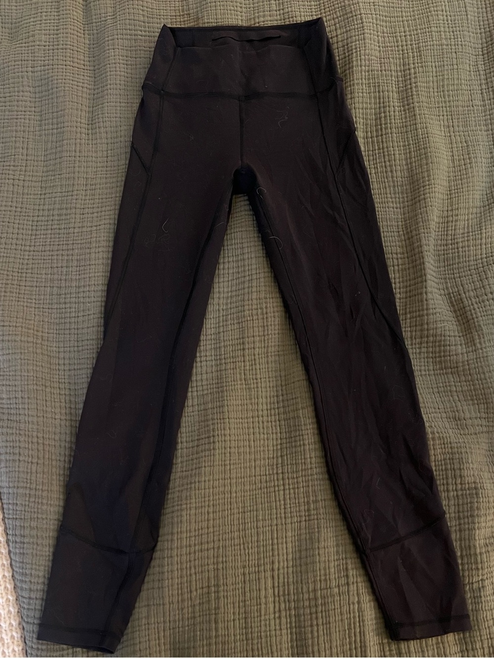 Lululemon black leggings